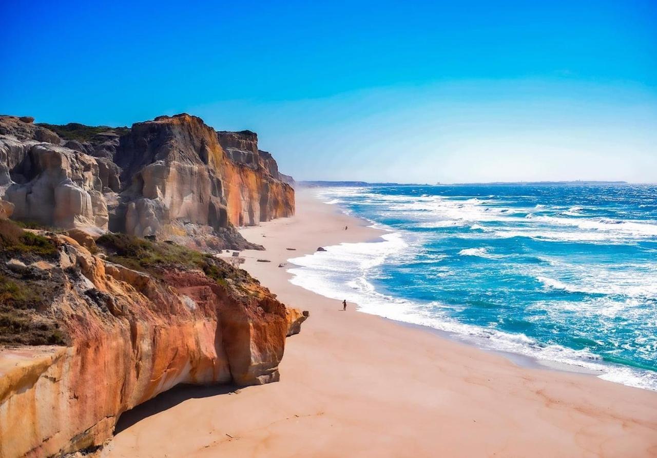 Surfness Lodge Baleal Bagian luar foto